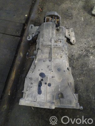 BMW 3 E46 Mechaninė 5 pavarų dėžė 