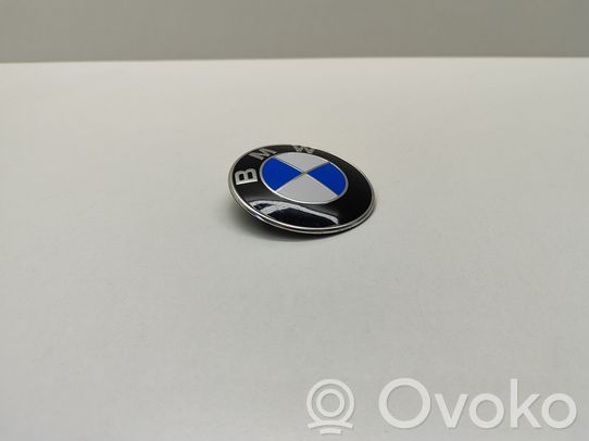 BMW 5 E60 E61 Mostrina con logo/emblema della casa automobilistica 