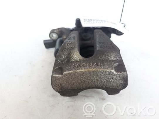 Étrier de frein avant   C2D30774,C2D30774