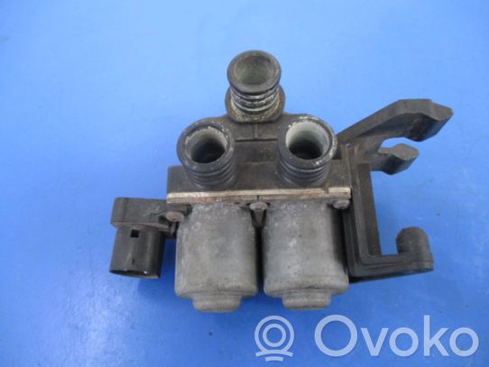 BMW 3 E36 Salono oro mazgo komplektas 