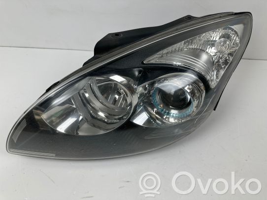 Hyundai i30 Priekinis žibintas 