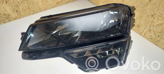 Skoda Karoq Priekinis žibintas 