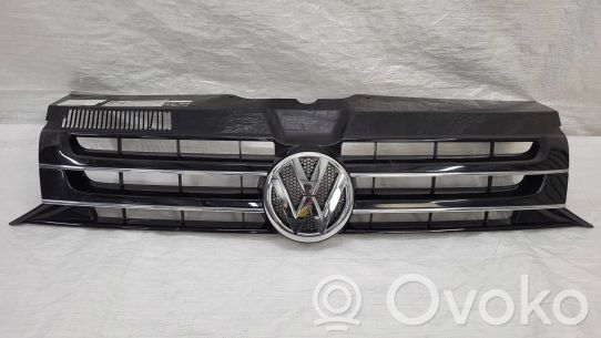 Volkswagen Multivan T6 Grotelės priekinės 