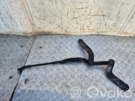 Mercedes-Benz E W211 Braccio della spazzola tergicristallo anteriore 