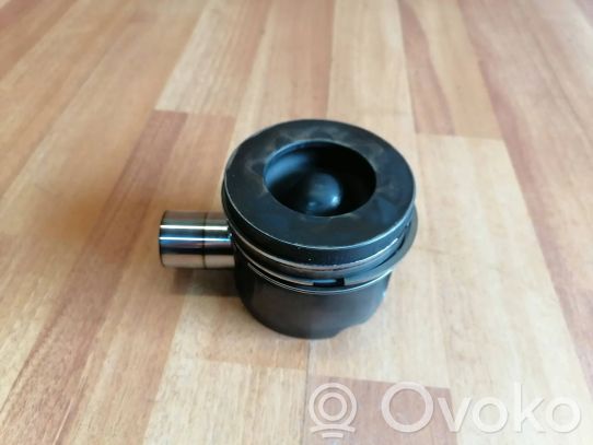 Land Rover Range Rover Sport L320 Piston 