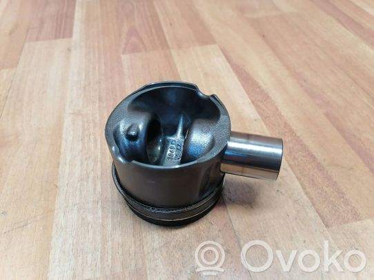 Jaguar XF X250 Piston 
