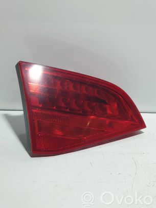 Audi A4 S4 B8 8K Galinis žibintas dangtyje 