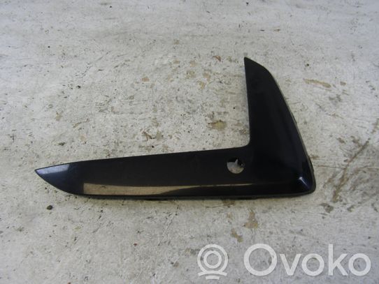BMW 5 G30 G31 Modanatura separatore del paraurti anteriore 