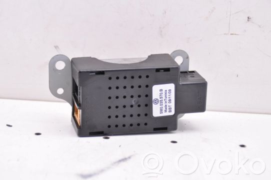 Volkswagen Golf VI Antennenverstärker Signalverstärker 