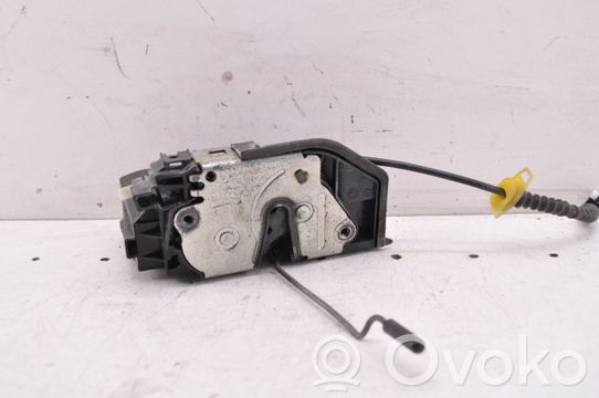 BMW 5 E60 E61 Serratura portiera anteriore 