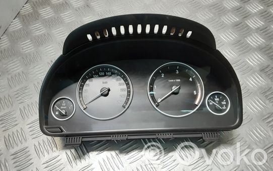 BMW 5 F10 F11 Nopeusmittari (mittaristo) 