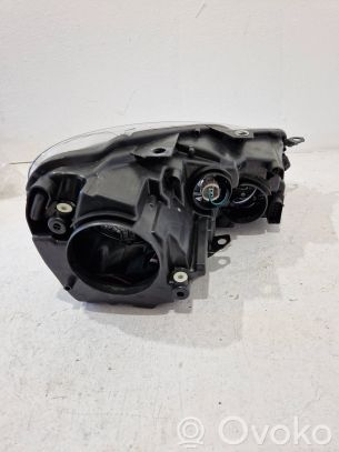 Volkswagen Golf VI Priekinis žibintas 