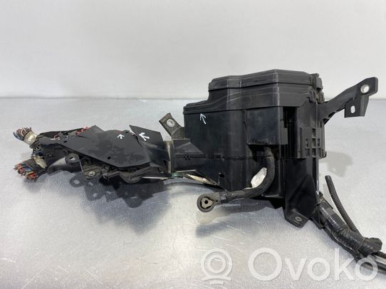 8272048100 Lexus RX 450H Fuse box set, €49.68 | RRR