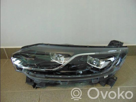 Renault Espace -  Grand espace V Priekinis žibintas 