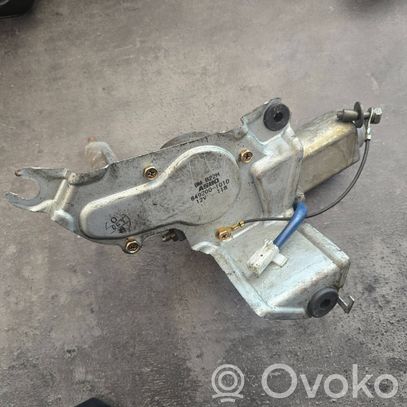 Mazda 323 Silniczek wycieraczki szyby tylnej 