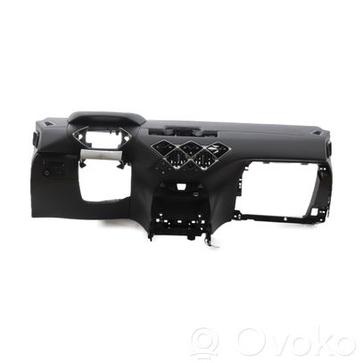 DS Automobiles 3 Crossback Dashboard 