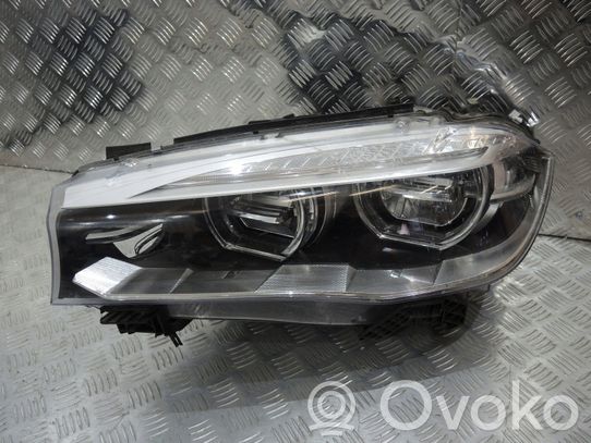 BMW X5 F15 Priekinis žibintas 