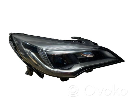 Opel Astra K Priekinis žibintas 