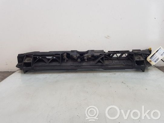 Peugeot 308 Support de radiateur sur cadre face avant 