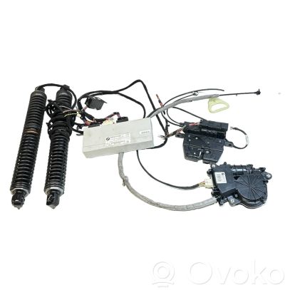 BMW 7 F01 F02 F03 F04 Tavaratilan luukun hydrauliikkasarja 