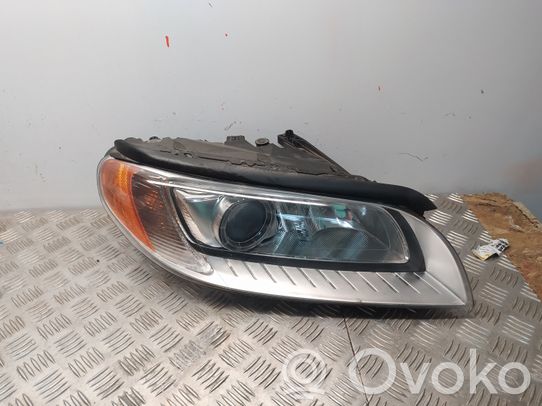 Volvo S80 Priekinis žibintas 