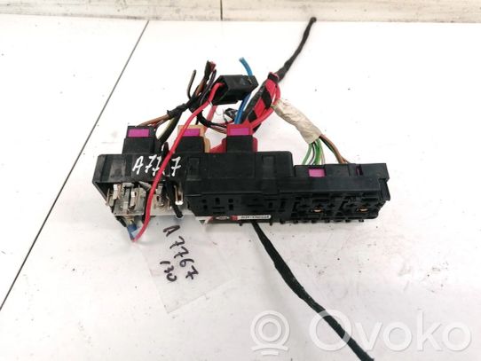 Volkswagen Bora Set scatola dei fusibili 