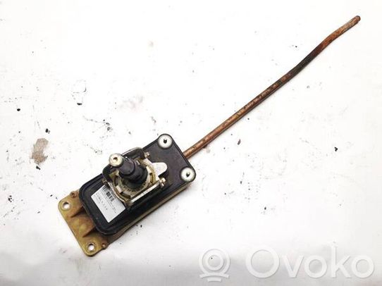 Volkswagen Golf IV Vaihteenvalitsimen verhoilu 