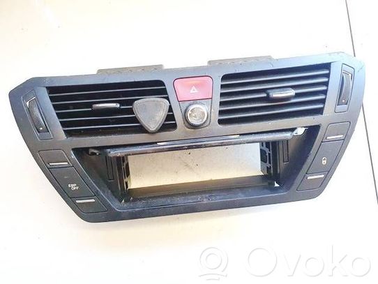 Grille d'aération centrale   303845,303845,303846L,36532