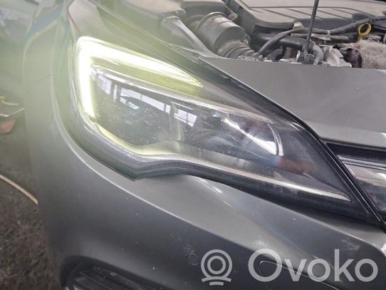 Opel Astra K Priekinis žibintas 