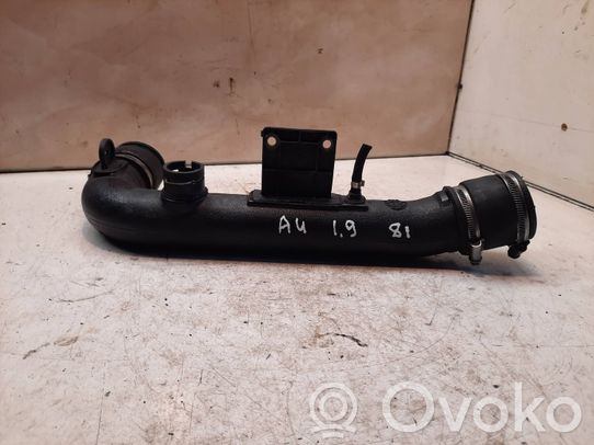 Audi A4 S4 B5 8D Tubo flessibile intercooler 