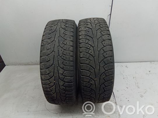 Volkswagen Transporter - Caravelle T4 Pneus d'hiver R15 