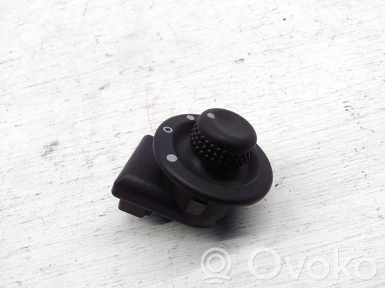 Interrupteur De Rétroviseur Latéral électrique, For Renault, Kangoo Clio Modus Duster 1998-2016 255704649R 8200214919 8200002442A 7700410141 Commutateur De Rétroviseur