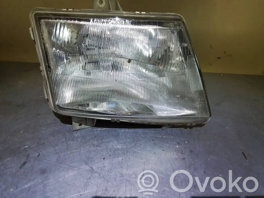 Mercedes-Benz Vito Viano W638 Priekinis žibintas 