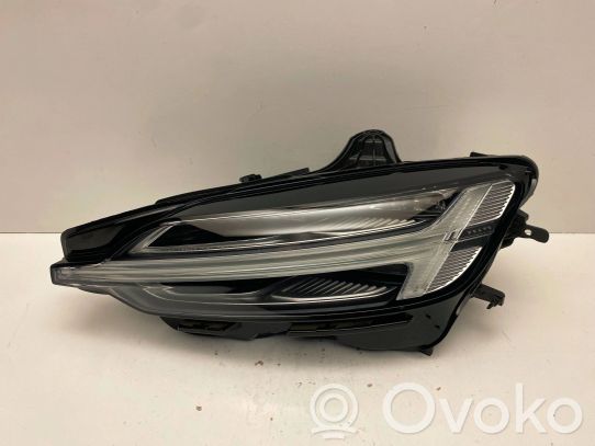 Volvo S60 Priekinis žibintas 