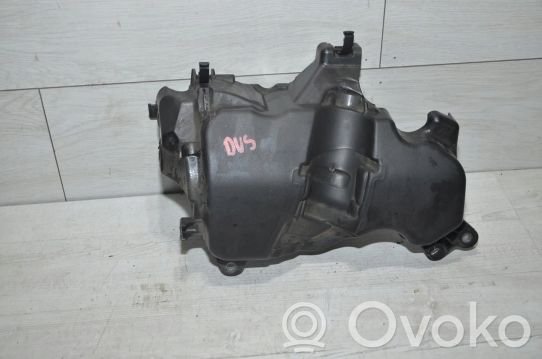 Dacia Duster II Copri motore (rivestimento) 