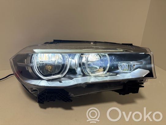 BMW X5 F15 Priekinis žibintas 