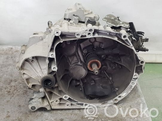 Peugeot 2008 I Mechaninė 5 pavarų dėžė 