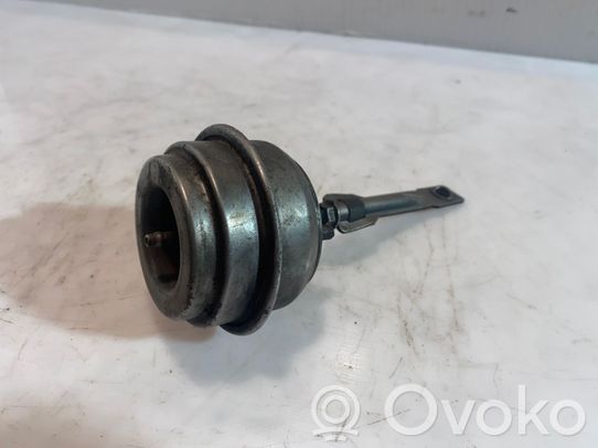Volkswagen PASSAT B5.5 Turbo attuatore 