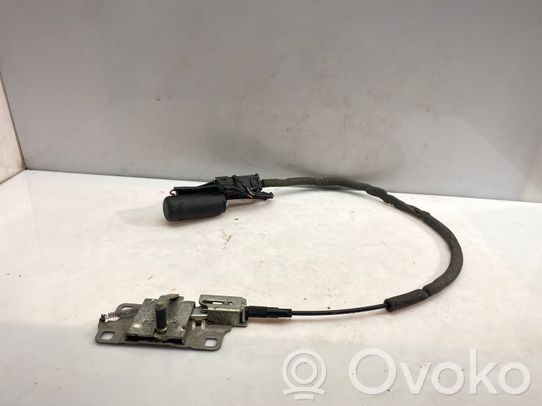 Audi A8 S8 D3 4E Takaluukun/tavaratilan lukon vastakappale 