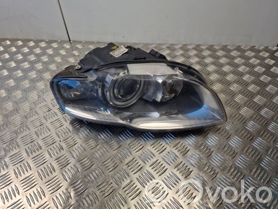 Audi A4 S4 B7 8E 8H Priekinis žibintas 