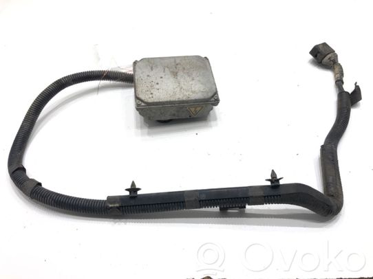 Volkswagen Bora Įtampos keitiklis/ keitimo modulis 
