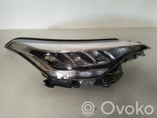 Toyota C-HR I Priekinis žibintas 