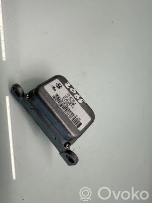 Audi A3 S3 8P Capteur de vitesse de lacet d'accélération ESP 
