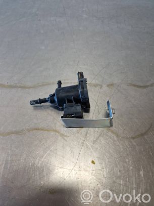 Mercedes-Benz B W246 W242 Valvola di depressione 