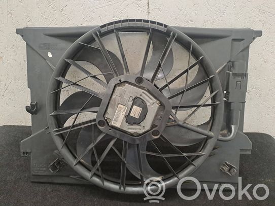 Mercedes-Benz E W211 Jäähdyttimen jäähdytinpuhaltimen suojus 