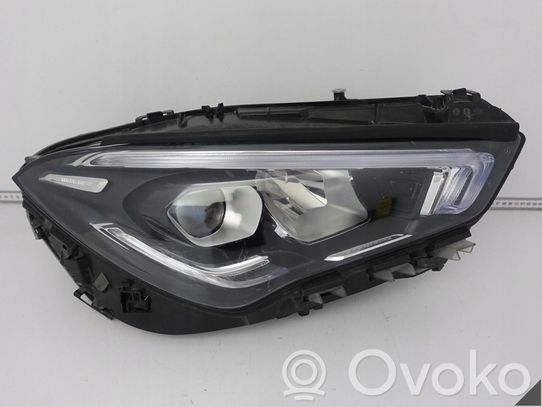 Mercedes-Benz CLA C118 X118 Priekinis žibintas 