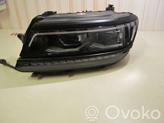 Volkswagen Tiguan Priekinis žibintas 