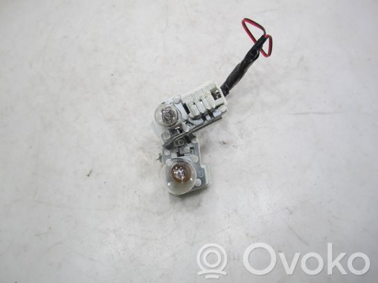 Audi A3 S3 A3 Sportback 8P Porte ampoule de feu arrière 