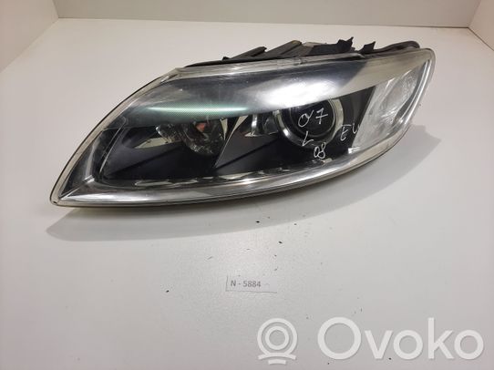 Audi Q7 4L Priekinis žibintas 