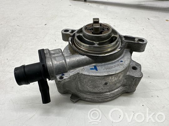 Mercedes-Benz CLA C118 X118 Pompe à vide 